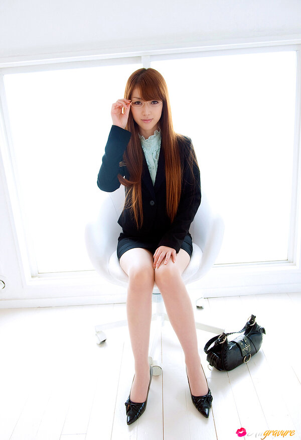 Юлия, 23 года, 5 размер груди